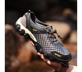Zapatos de Malla Transpirables para Hombres Zapatos para Correr para Deportes y Ocio de Verano Versión Coreana de Zapatos de Escalada Zapatos de Trabajo para Papá Zapatos de Red para Marido 39 gris