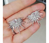 2020 nueva joyería fina única Plata de Ley 925 corte ovalado topacio blanco CZ diamante Popular mujeres pendiente con tuerca para boda regalo