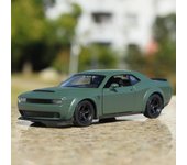 Simulación de coche de Metal de 5 pulgadas, vehículo de juguete y fundido a presión exquisito, Dodge Challenger SRT Demon Supercar RMZ city 1:36 regalos modelo de aleación para niños