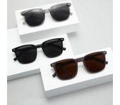 Tendencia de las nuevas gafas de sol polarizadas de montura grande, gafas de sol de moda con corrector liso, gafas de sol de calle avanzadas. UV400