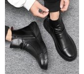Botas de cuero para hombre, botas de nieve cálidas de invierno, zapatos de piel de gamuza de vaca de alta calidad para hombre, botines de goma de felpa a la moda para hombregg7 39 negro