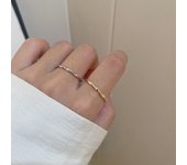 Anillo apilable minimalista de la nueva ola de Ins Korea: diseño simple, elegante y versátil. One Size