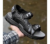 Sandalias de moda para hombre, para exteriores, ligeras, transpirables, para playa, nuevas sandalias para hombre, zapatos de cuero, zapatos planos huecos de verano, sandalias para hombre 6.5 negro