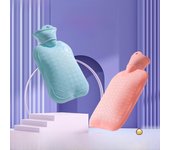 Calentador de manos engrosado de moda transfronterizo: una bonita bolsa de agua caliente a prueba de explosiones para calentar el vientre en invierno. 500ml