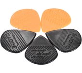 Púa de guitarra con forma de triángulo de plástico de 5 piezas, 3 piezas en negro, 2 piezas en naranja