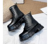 Botas Martin de plataforma negra para mujer, estilo británico, botas cortas de moda para otoño e invierno, nuevas botas de moda, hermosas botas de locomotora 35