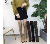 Botas Martin para mujer de estilo europeo y americano con punta redonda, tacón cuadrado, tacón bajo y cordones, botas de caballero de gamuza: botas por encima de la rodilla. 39