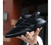 Zapatos de verano para hombre, superficie de malla hueca, zapatos para hombre de talla grande, zapatos para sumergirse en el frío, zapatillas ligeras de Eva para hombre, zapatillas para correr 37 negro