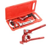 Caja de herramientas con alicates para doblar