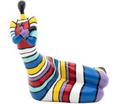Figura decorativa silueta femenina sentada sobre sus rodillas tamaño s kuatéh nancy de poliresina 38x20x30 cm multicolor