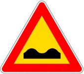Panel de señalización de ruta deformado