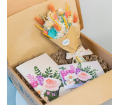Flores a Domicilio - Pack Back to Work: Mini Ramo con Libreta y Tarjeta - COLVIN