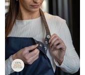 Delantal de cocina con peto estilo natural gris tórtola guzzini