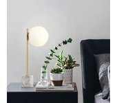 Lámpara de mesa de base mármol y bola cristal opaco y metal dorado åsa – elegancia minimalista y nórdica, e27