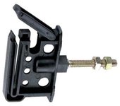 Aislador de cerca eléctrica tornillo de hierro plano x cable + cuerda + correas max 40 mm