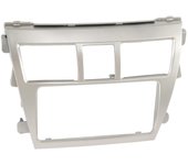 Marco de fascia para radio estéreo de 2din, panel de cd para tablero, embellecedor decorativo de repuesto plateado para vios belta yaris