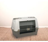 Transportín para perros o gatos gistel, transportín rígido, jaula portátil con colchoneta, 100% made in italy, beige y marrón, 99x60h68 cm
