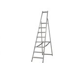 Escalera de aluminio reforzada de 5 a 9 peldaños en 131 cofan