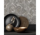 Papel pintado vinílico cachemir floral hindú con relieve efecto textura de tela - tamil etnik 676350 de gaulan - rollo de 10 m x 1,06 m