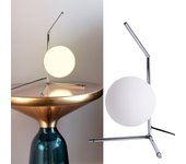 Lámpara de mesa con diseño moderno en acabado cromado y bola de cristal opaco ø15 cm, ideal para dormitorio, oficina y salón, casquillo e27