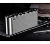 Altavoz Bluetooth portátil Soporte de columna de graves estéreo inalámbrico Fm Radio Aux USB gris
