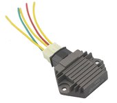 12v Rectificador del regulador de voltaje de la motocicleta para Honda Cbr900 Cbr600 F2 F3 Cbr250 Cb400 Vtr1000 Vt250 Xl1000 NT650 Nv750 C2 Regulad...