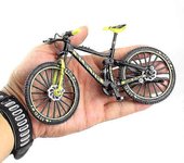 Mini 1:10 Aleación bicicleta a escala modelo Dasktop Simulación Ornamento Dedo Bicicletas de montaña Toy Verde
