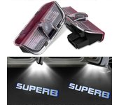 2pcs Logotipo de bienvenida Láser Puerta de coche Luz Proyector Lámpara Led Luz de cortesía LED para Skoda Superb 2009-2018 Mk2 Mk3 Superb Accesori...