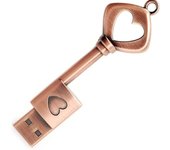 USB 2.0 Memory Stick Retro Metal Unidad flash en forma de llave en forma de corazón 64GB