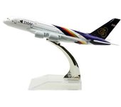 Toy Airplanes modelo de avión de regalo de chilren A380 avión de Tailandia Airlines A380 Modelo de avión de simulación de metal para juguetes para ...