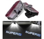 2pcs Logotipo de bienvenida Láser Puerta de coche Luz Proyector Lámpara Led Luz de cortesía LED para Skoda Superb 2009-2018 Mk2 Mk3 Superb Accesori...