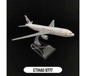 Escala 1:400 Réplica de avión de metal Emirates Airlines A380 B777 Avión Diecast Modelo Avión Avión Coleccionable Juguetes Coleccionables para Niño...