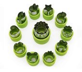 Juego de cortadores de verduras para niños, 12 piezas de acero inoxidable, cortador de forma de fruta, cortadores de sándwich para niños, cortadore...