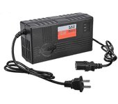 Cargador de batería de motocicleta de 60V 20Ah para bicicletas eléctricas - 6 pantallas LED
