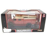 COCHE METAL SIGNATURE SERIES CAMION DE BOMBEROS