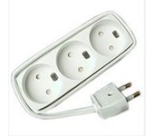 Microconnect GRUELU4H015 base múltiple 1,5 m 4 salidas AC Interior Blanco