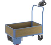 eurokraft pro Carro de plataforma con accionamiento eléctrico, 4 paredes de media altura de MDF, L x A x H 1370 x 700 x 1300 mm