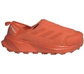 Zapatillas de montaña adidas terrex winter boot slip on cold.rdy