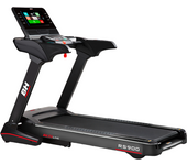 Cinta de correr RS900 Multimedia BH Fitness: con una pantalla táctil de 16