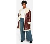boohoo Chaqueta Plus De Aviador Larga De Cuero Sintético Con Ribete De Borreguito Sintético, Rojo 44