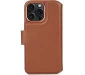 Decoded D24IPO15PMDW5TN funda para teléfono móvil 17 cm (6.7 pulgadas pulgadas) Funda cartera Bronceado