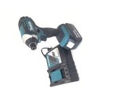 TALADRO A BATERIA MAKITA DTD152