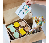 Flores a Domicilio - Pack Baby: Pack de Galletas, Mini Ramo y Tarjeta - COLVIN