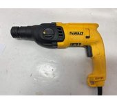 TALADRO ELECTRICO DEWALT D25032-QS