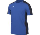T-shirt Nike DF Academy 23 SS M DR1336 010 – Camiseta deportiva de manga corta con tejido transpirable y tecnología Dri-FIT, asegurando frescura, ligereza y comodidad en cada entrenamiento o actividad deportiva.