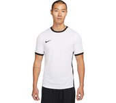Camiseta Nike Dri-FIT Challenge 4
