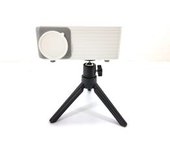 MINI PROYECTOR AKIYO 01