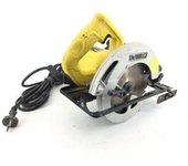 SIERRA CIRCULAR DEWALT DWE550