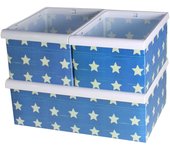 3 cajas apilables Jocca con gran capacidad de almacenaje. Cestas azules con estampado de estrellas fáciles de montar y desmontar ideales para ordenar los juguetes, papelería, cosméticos o lo que necesites.