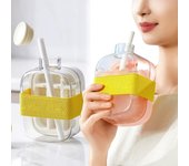 Cubitera 2 en 1, sin contacto, con pajita y correa, moldes flexibles de silicona para hielo, bandeja para presionar, para café, jugos y bebidas (verde, 500 ml)